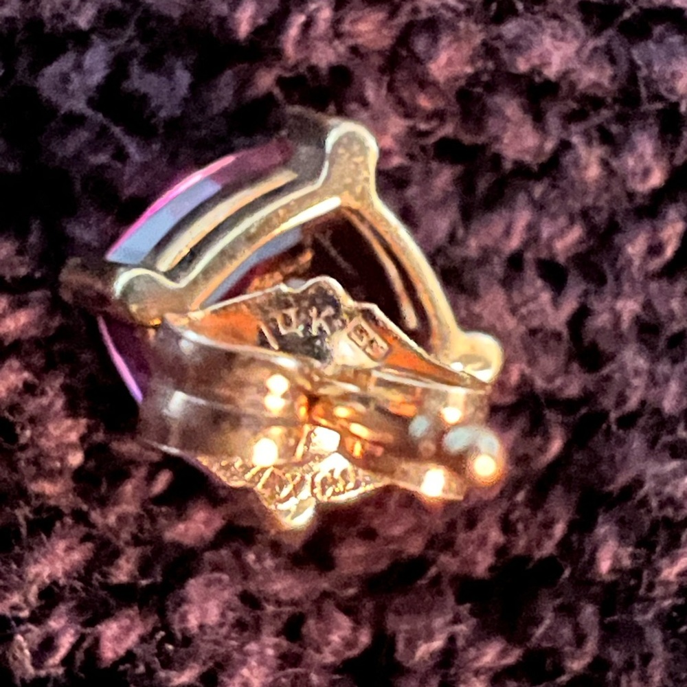 Amethyst and 14Kt Gold Earrings - Picture 5 of 5